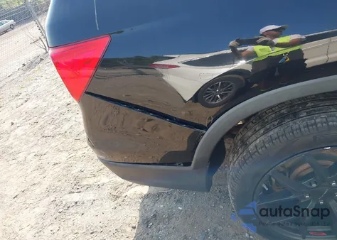 2018 Honda Pilot Touring from USA, damaged, VIN 5FNYF6H95JB043842